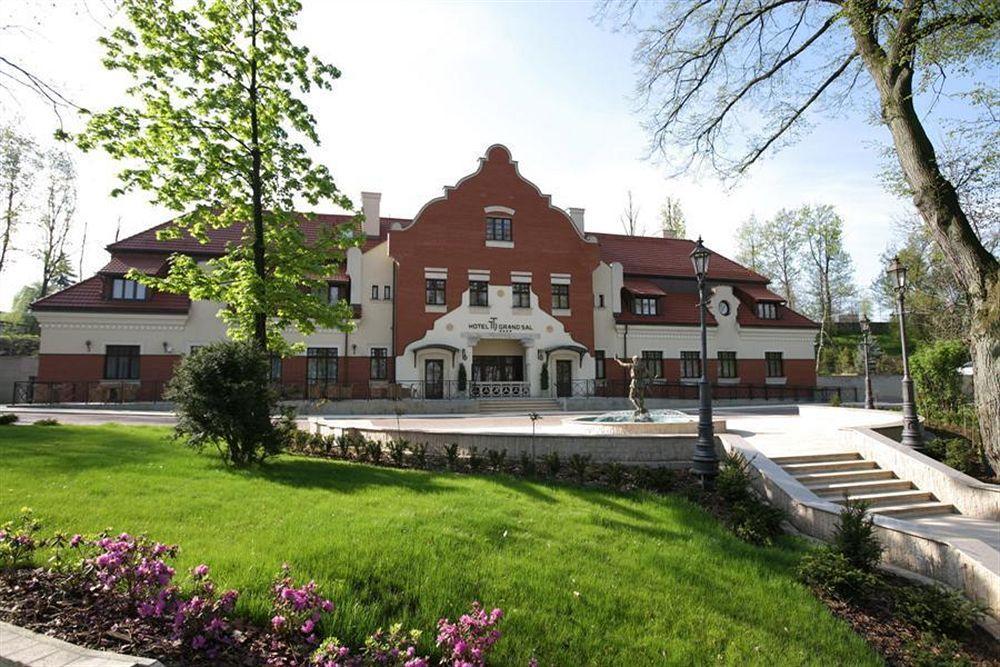 Отель Grand Sal Величка Экстерьер фото