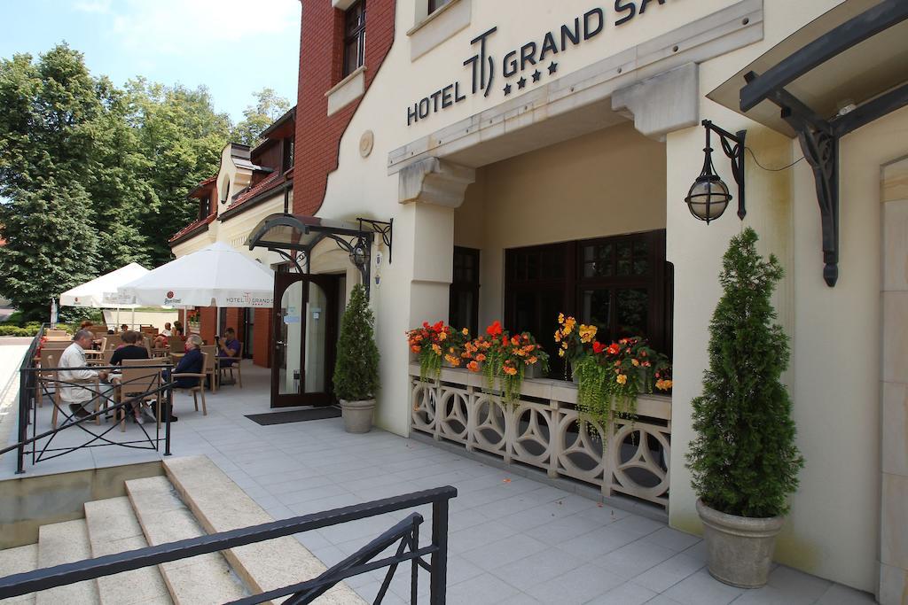 Отель Grand Sal Величка Экстерьер фото